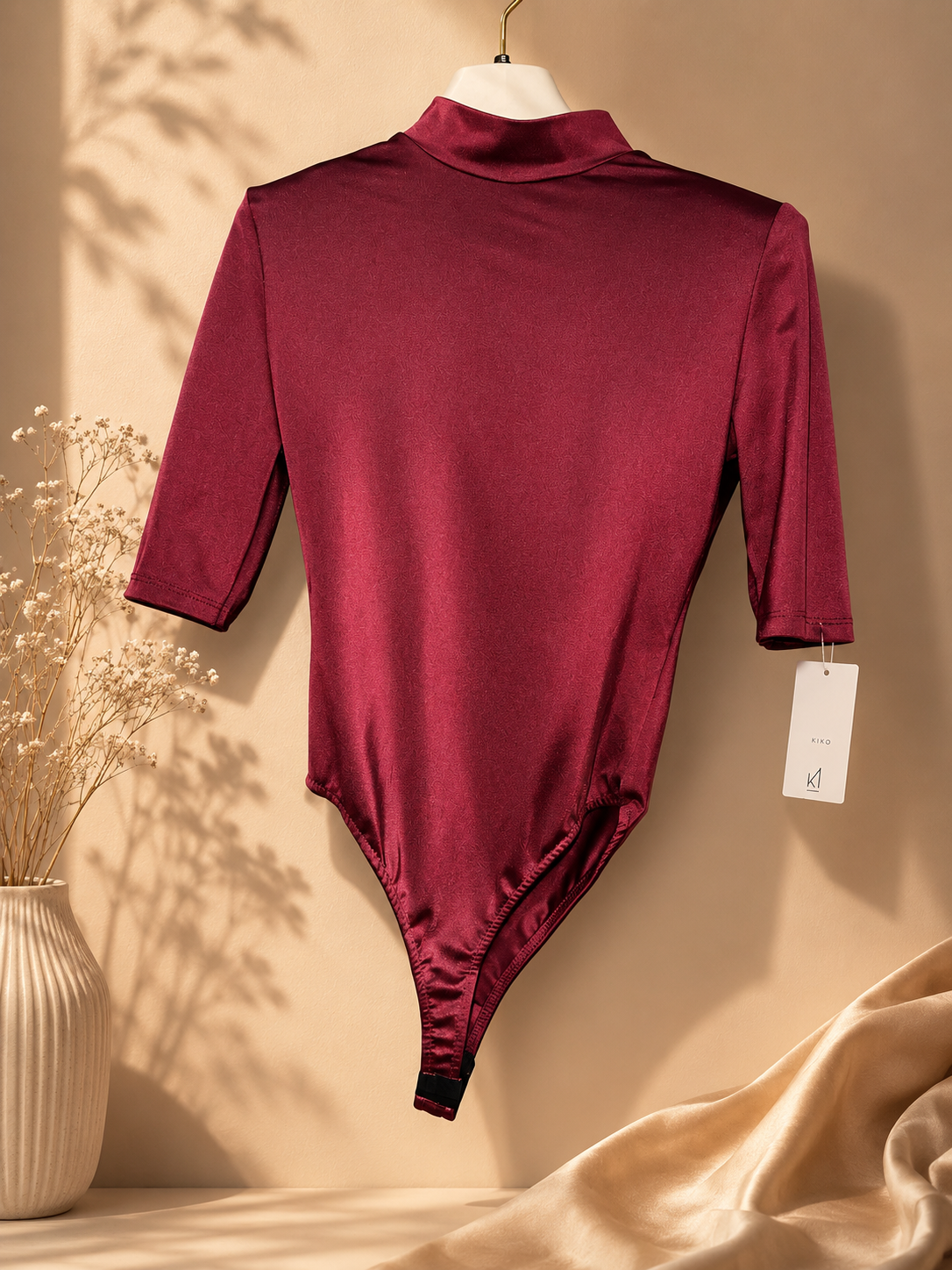 BODY SCARLET