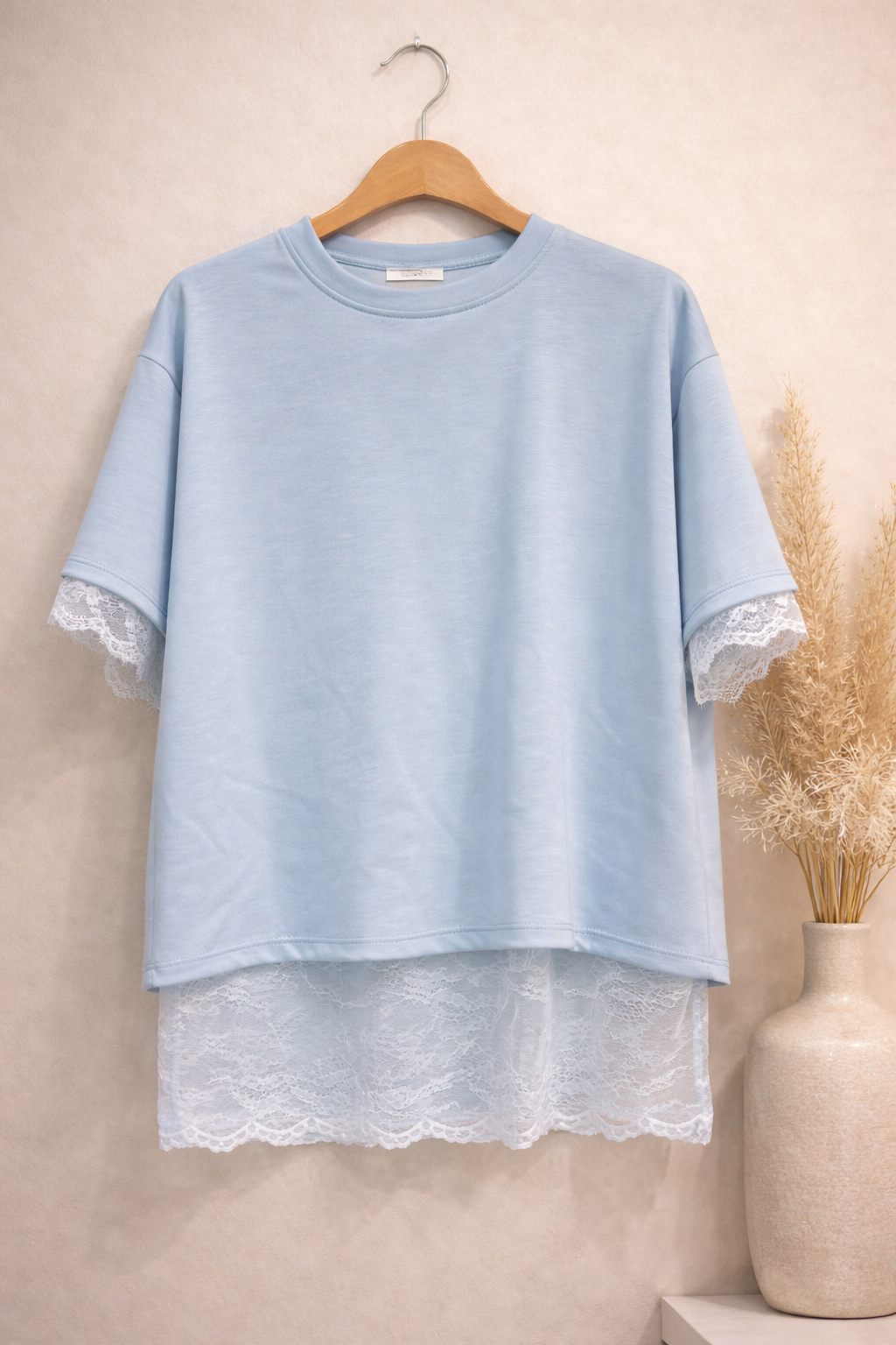 T-SHIRT VOID