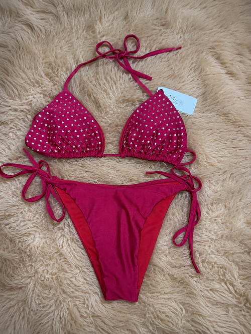 BIKINI GLAM